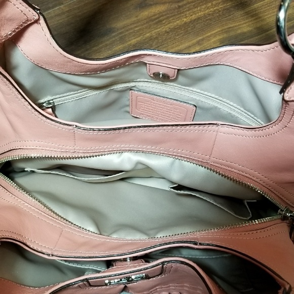 NWT Coach Madison - Picture 4 of 8